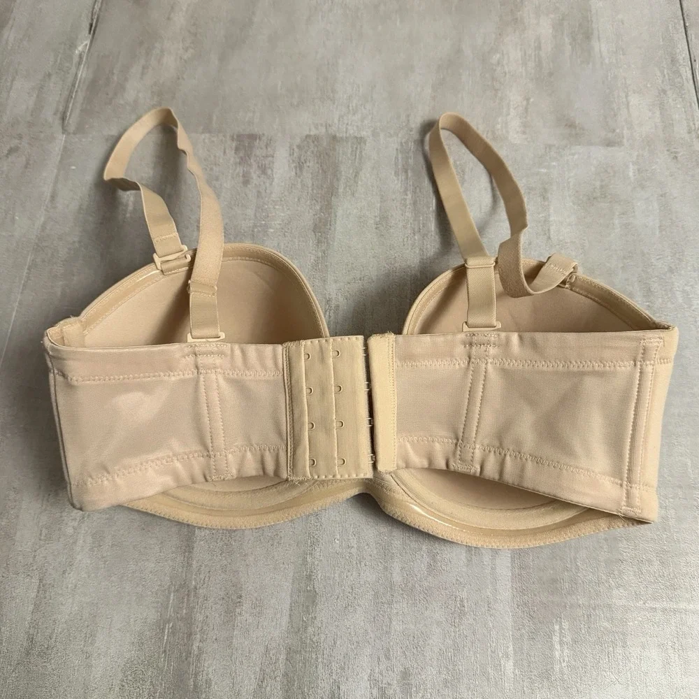 Wacoal 854119 Red‎ Carpet Convertible Strapless Bra, Size 34DD With Straps Beige
